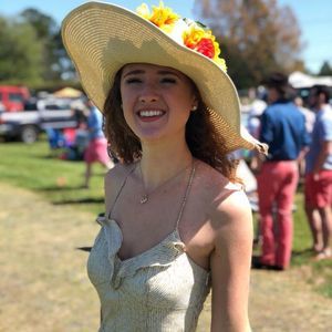 Meet your Posher, Katie